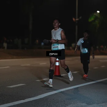 Runner Photo 5912186