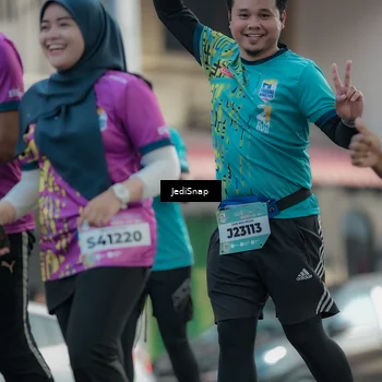 Runner Photo 5912187