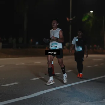 Runner Photo 5912191
