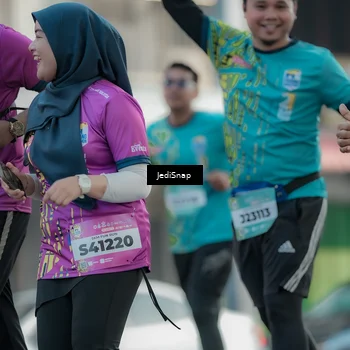 Runner Photo 5912195