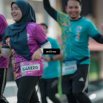 Runner Photo 5912200