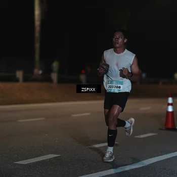 Runner Photo 5912205