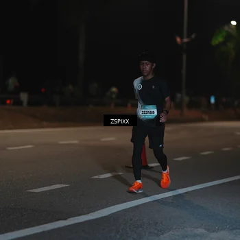 Runner Photo 5912222