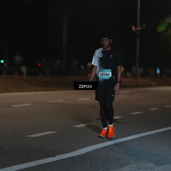 Runner Photo 5912230