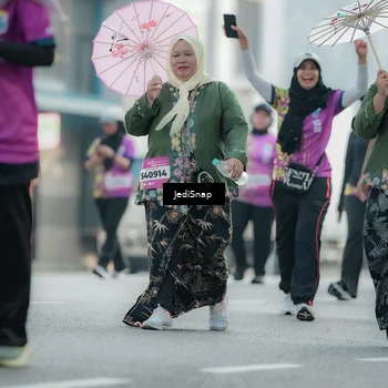 Runner Photo 5912235