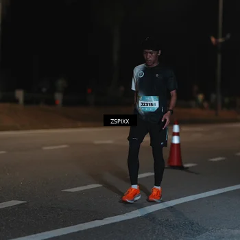 Runner Photo 5912242
