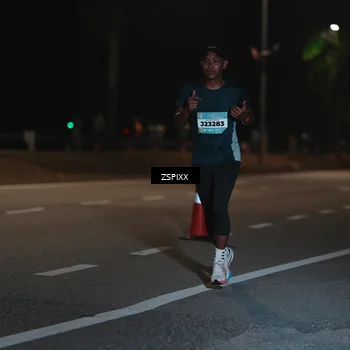 Runner Photo 5912251