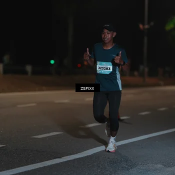 Runner Photo 5912258