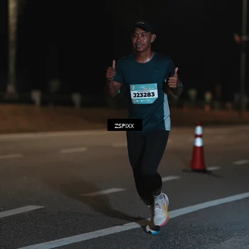 Runner Photo 5912273