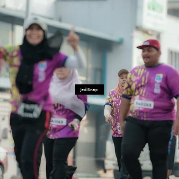 Runner Photo 5912278