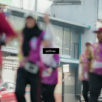 Runner Photo 5912285