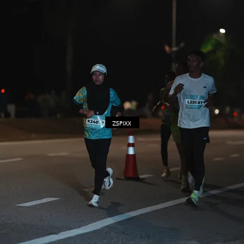 Runner Photo 5912331