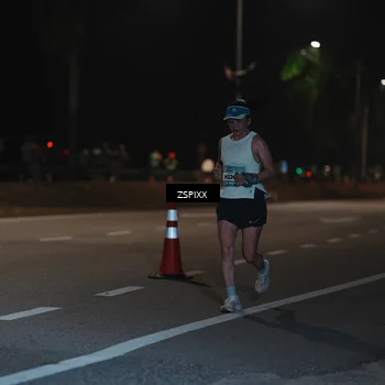 Runner Photo 5912353