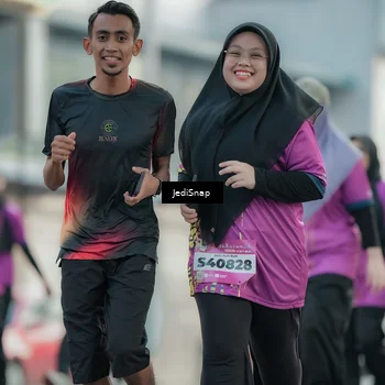 Runner Photo 5912363