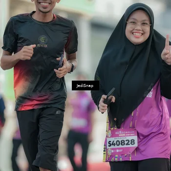 Runner Photo 5912386