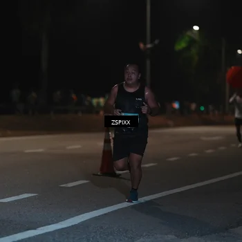 Runner Photo 5912401