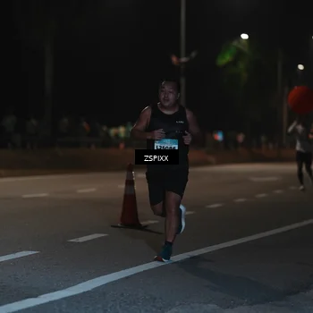 Runner Photo 5912408