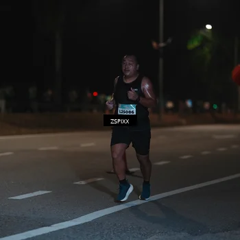 Runner Photo 5912415