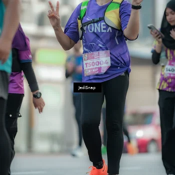 Runner Photo 5912443