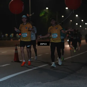 Runner Photo 5912453