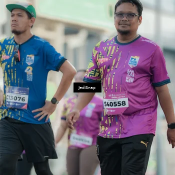 Runner Photo 5912464