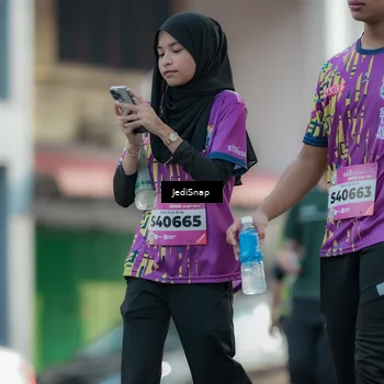 Runner Photo 5912470