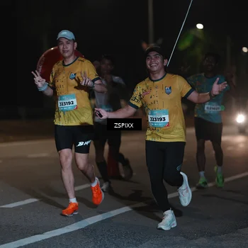 Runner Photo 5912477