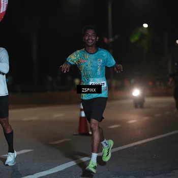Runner Photo 5912489