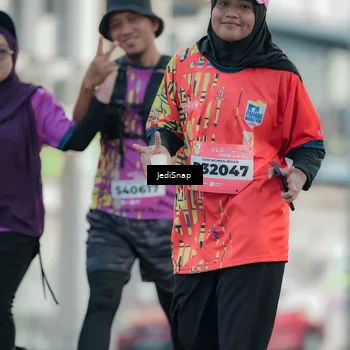 Runner Photo 5912497