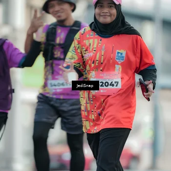 Runner Photo 5912499
