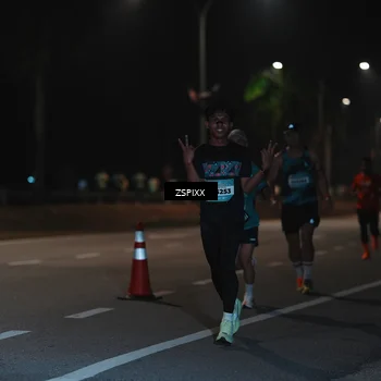 Runner Photo 5912513