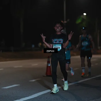 Runner Photo 5912516