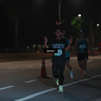Runner Photo 5912524