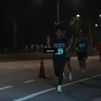 Runner Photo 5912525