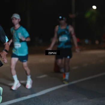 Runner Photo 5912538