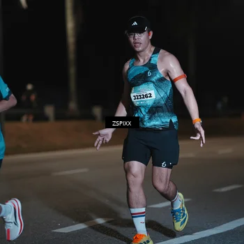 Runner Photo 5912545