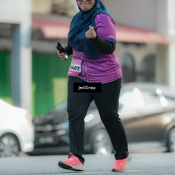 Runner Photo 5912546