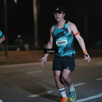 Runner Photo 5912553