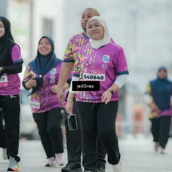 Runner Photo 5912569