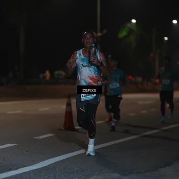 Runner Photo 5912629