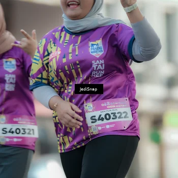 Runner Photo 5912630