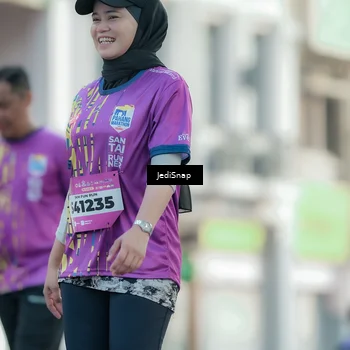 Runner Photo 5912648