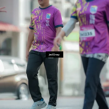 Runner Photo 5912652