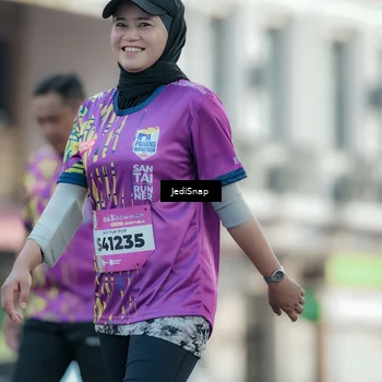 Runner Photo 5912654