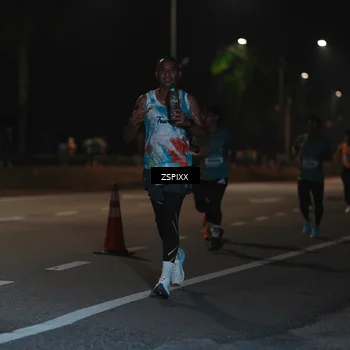 Runner Photo 5912655