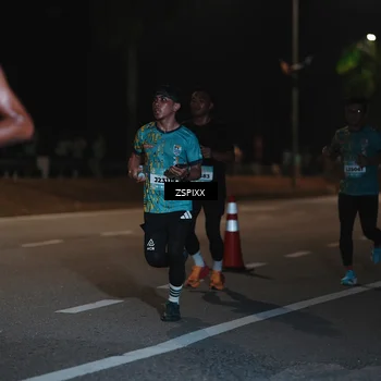 Runner Photo 5912661