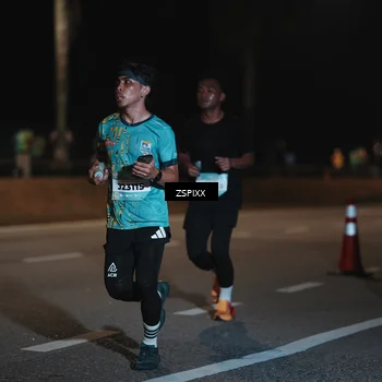 Runner Photo 5912675