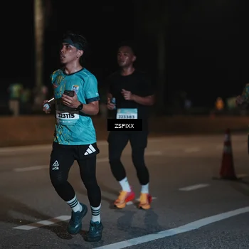 Runner Photo 5912677