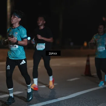 Runner Photo 5912684