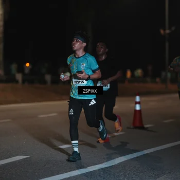Runner Photo 5912689